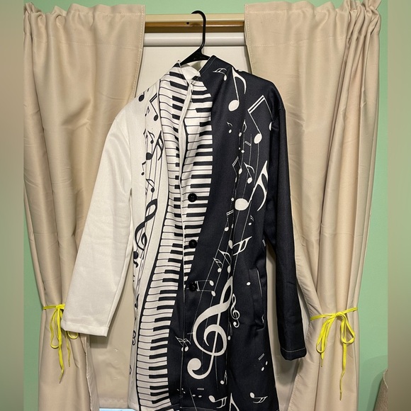 3/4 length Novelty Party Jacket “Music” Tag says XL but more like a large. New - Picture 2 of 5